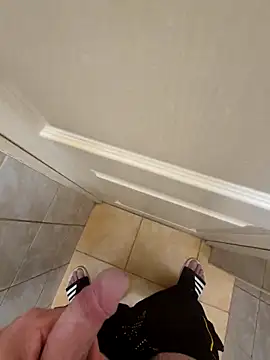 kisbiro77777 online show from 19, 10, 2025