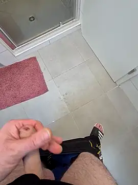 kisbiro77777 online show from 21, 3, 2026