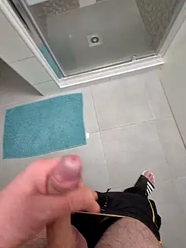 kisbiro77777 online show from 11, 3, 2026