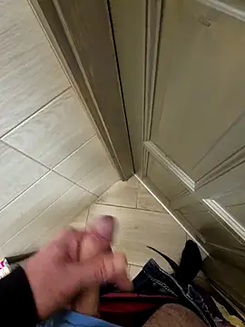 kisbiro77777 online show from 21, 11, 2025