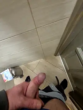 kisbiro77777 online show from 12, 2, 2026