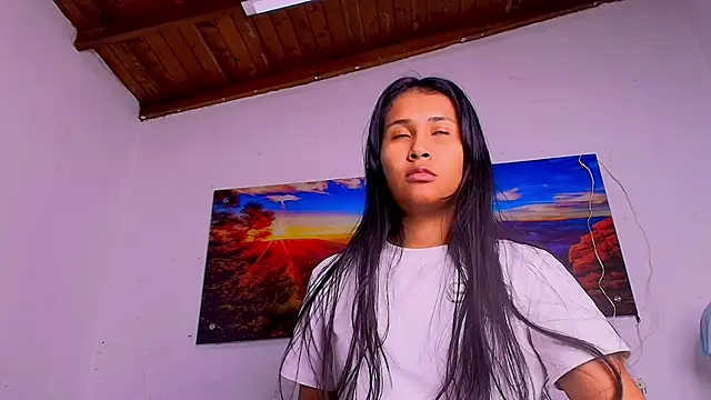 Snapshot of anisha_x chatting on 23, 10, 2025 anisha x online show from 23, 10, 2025