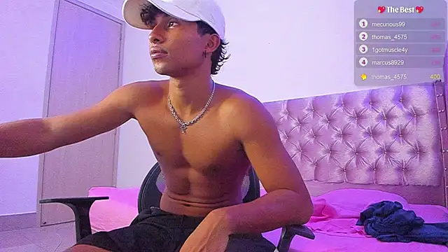 Snapshot of _diegsz_ chatting on 26, 2, 2025 diegsz online show from 26, 2, 2025