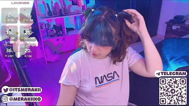 Snapshot of meraki_fraise chatting on 20, 6, 2026 meraki fraise online show from 20, 6, 2026