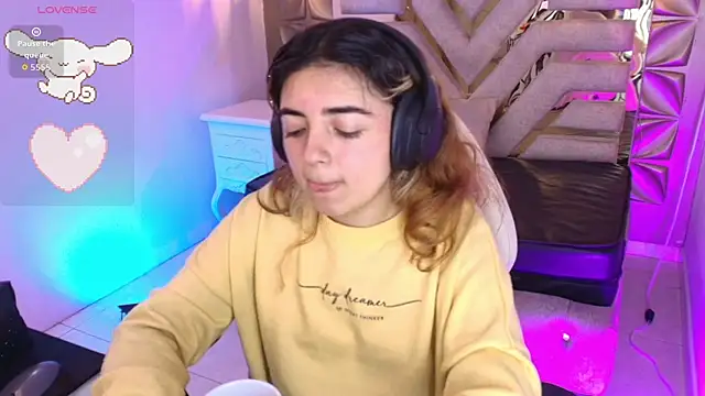 meraki fraise online show from 16, 11, 2025