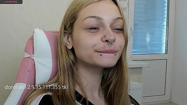Snapshot of shy_melony chatting on 26, 5, 2026 shy melony online show from 26, 5, 2026