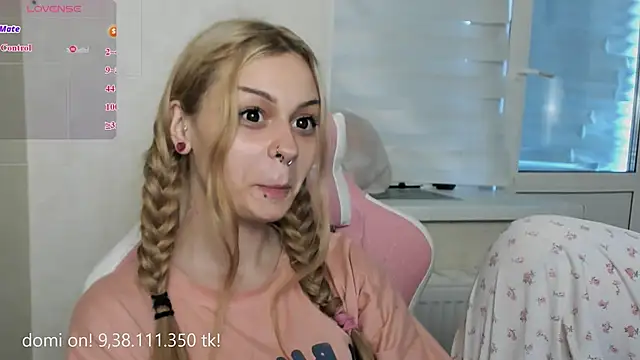 Snapshot of shy_melony chatting on 11, 7, 2026 shy melony online show from 11, 7, 2026