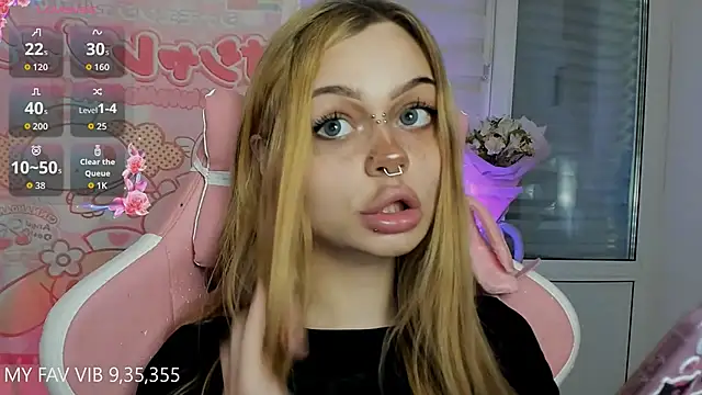 shy melony online show from 10, 4, 2026