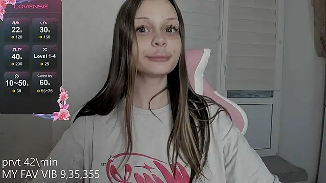 Snapshot of shy_melony chatting on 10, 11, 2025 shy melony online show from 10, 11, 2025