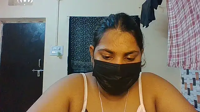 Snapshot of Hotmilfxox chatting on 12, 7, 2026 Hotmilfxox online show from 12, 7, 2026