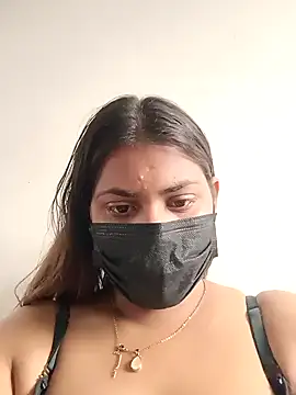 Hotmilfxox online show from 22, 1, 2025