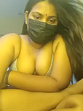 Hotmilfxox online show from 2, 3, 2025