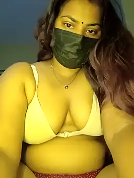 Hotmilfxox online show from 6, 3, 2025