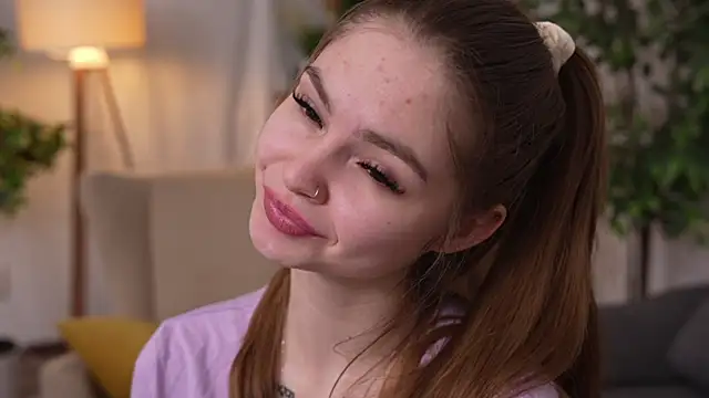 Snapshot of CherrylReid chatting on 20, 12, 2024 CherrylReid online show from 20, 12, 2024