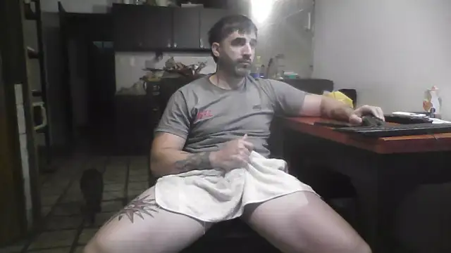 Snapshot of ozzypsico13 chatting on 10, 10, 2025 ozzypsico13 online show from 10, 10, 2025