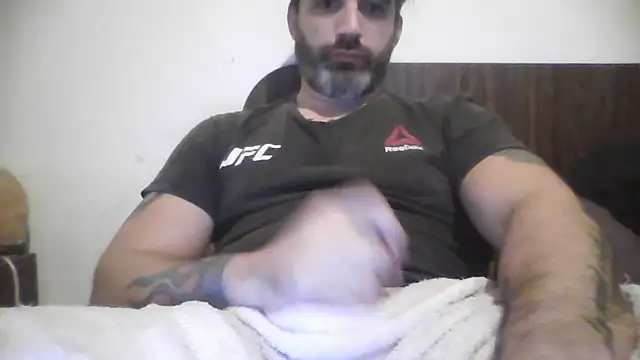Snapshot of ozzypsico13 chatting on 5, 6, 2026 ozzypsico13 online show from 5, 6, 2026