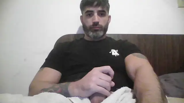 Snapshot of ozzypsico13 chatting on 6, 5, 2026 ozzypsico13 online show from 6, 5, 2026