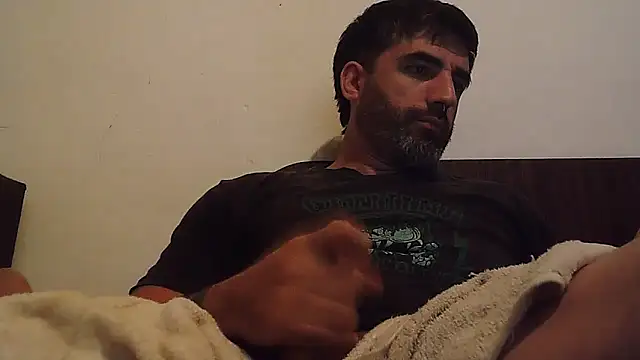 Snapshot of ozzypsico13 chatting on 14, 10, 2025 ozzypsico13 online show from 14, 10, 2025