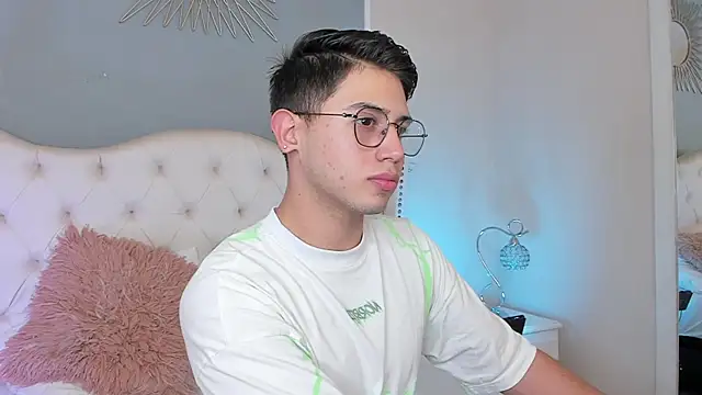 Brandonn Millerr online show from 3, 2, 2025