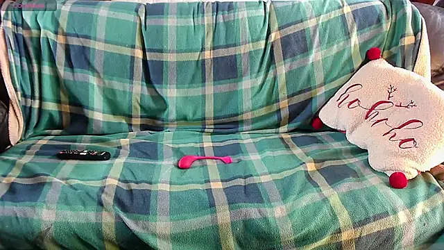 LauraMonolo online show from 9, 3, 2026