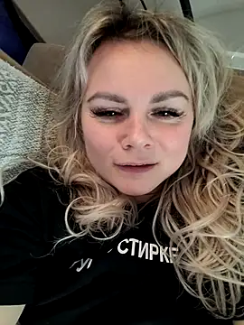 candy queeen online show from 12, 4, 2026