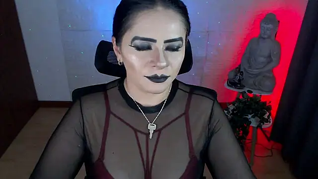 GODDESS EVANS online show from 11, 4, 2026