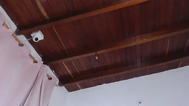 Amara Red online show from 9, 1, 2026