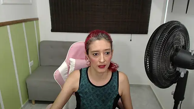 Ruby Your Milf online show from 19, 12, 2025