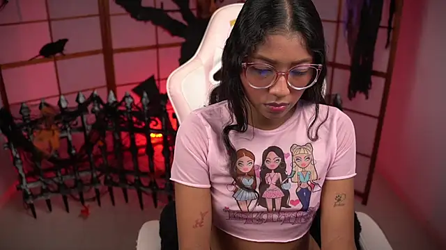 small emilie online show from 29, 10, 2025