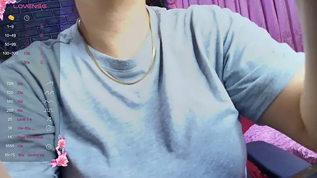 loren tits24 online show from 17, 12, 2025