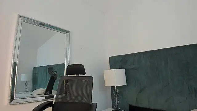 Snapshot of AnnyCherry_ chatting on 22, 5, 2026 AnnyCherry online show from 22, 5, 2026