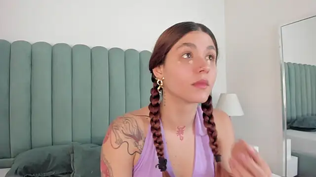 Snapshot of AnnyCherry_ chatting on 28, 5, 2026 AnnyCherry online show from 28, 5, 2026