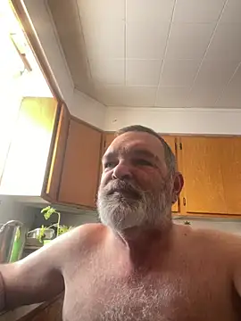 Snapshot of Frenchpoo chatting on 13, 2, 2026 Frenchpoo online show from 13, 2, 2026