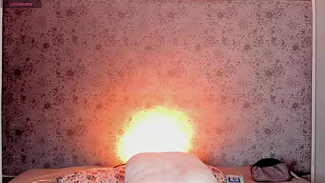 Snapshot of Ari_sunshine_ chatting on 23, 10, 2025 Ari sunshine online show from 23, 10, 2025