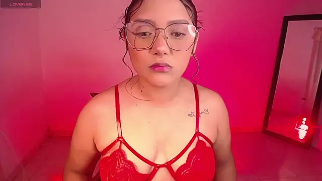 DIANEE 01 online show from 26, 9, 2025