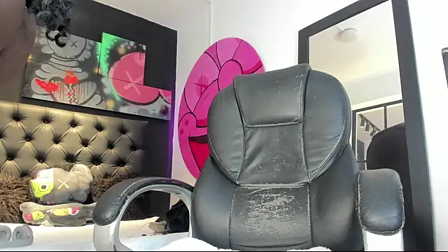 sexual diamond online show from 6, 1, 2026