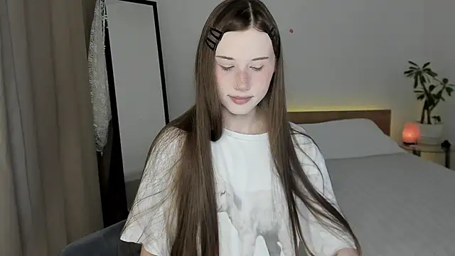 Snapshot of Stella_Sunny chatting on 16, 7, 2026 Stella Sunny online show from 16, 7, 2026