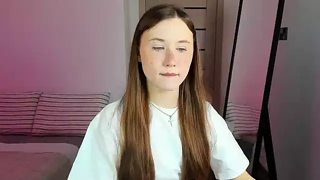 Stella Sunny online show from 9, 10, 2025