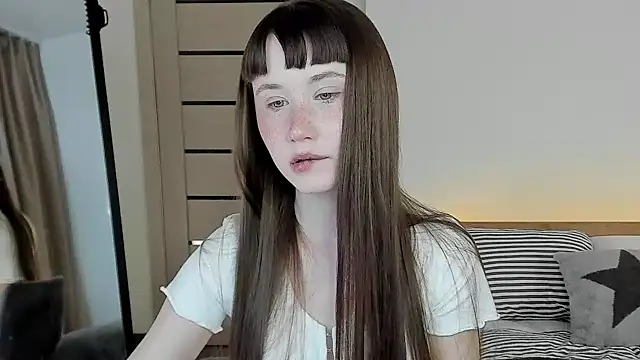 Stella Sunny online show from 3, 4, 2026