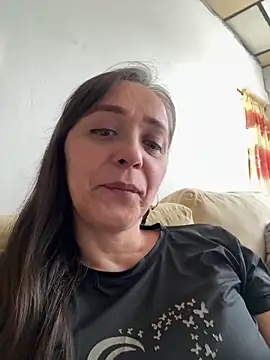 natalie cowens online show from 20, 6, 2026