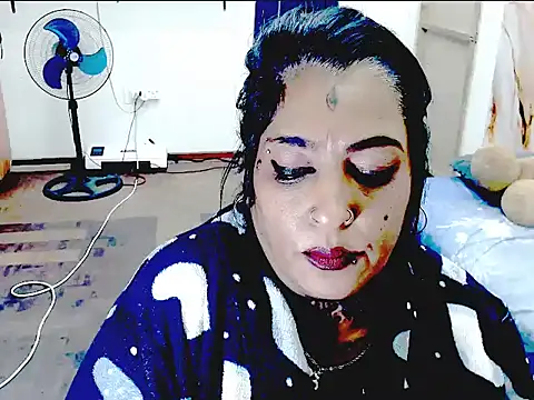Snapshot of Indiancatz2 chatting on 14, 6, 2026 Indiancatz2 online show from 14, 6, 2026