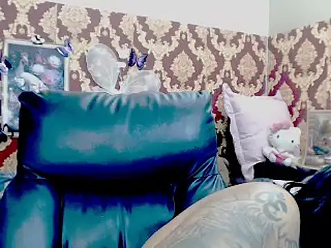 Indiancatz2 online show from 23, 10, 2025