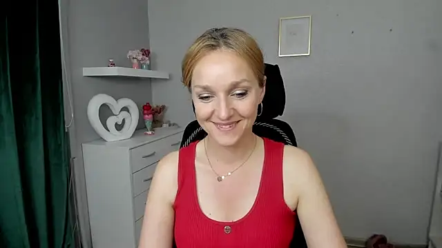 AliciaDesire online show from 21, 5, 2026