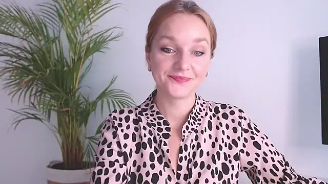 AliciaDesire online show from 30, 10, 2025