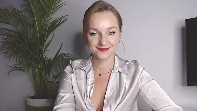 AliciaDesire online show from 24, 10, 2025