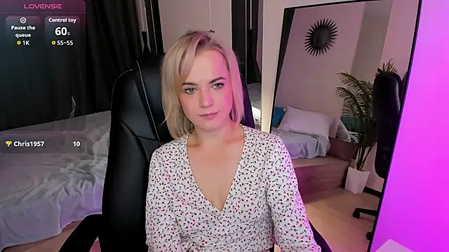 JessicaBeverly online show from 15, 9, 2025