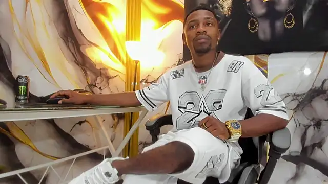 Thomas shelbys online show from 3, 10, 2025