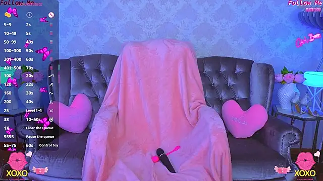 KitnissKiss online show from 11, 2, 2026