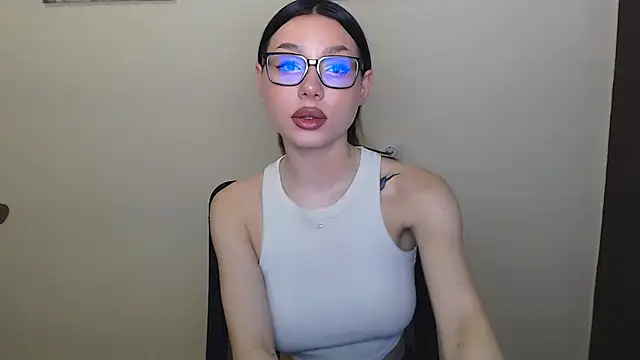 Cutesweetheart online show from 25, 1, 2025
