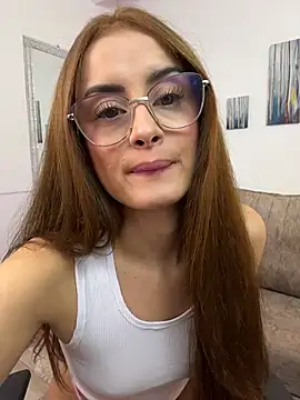 Snapshot of MiaaLoren chatting on 16, 11, 2025 MiaaLoren online show from 16, 11, 2025